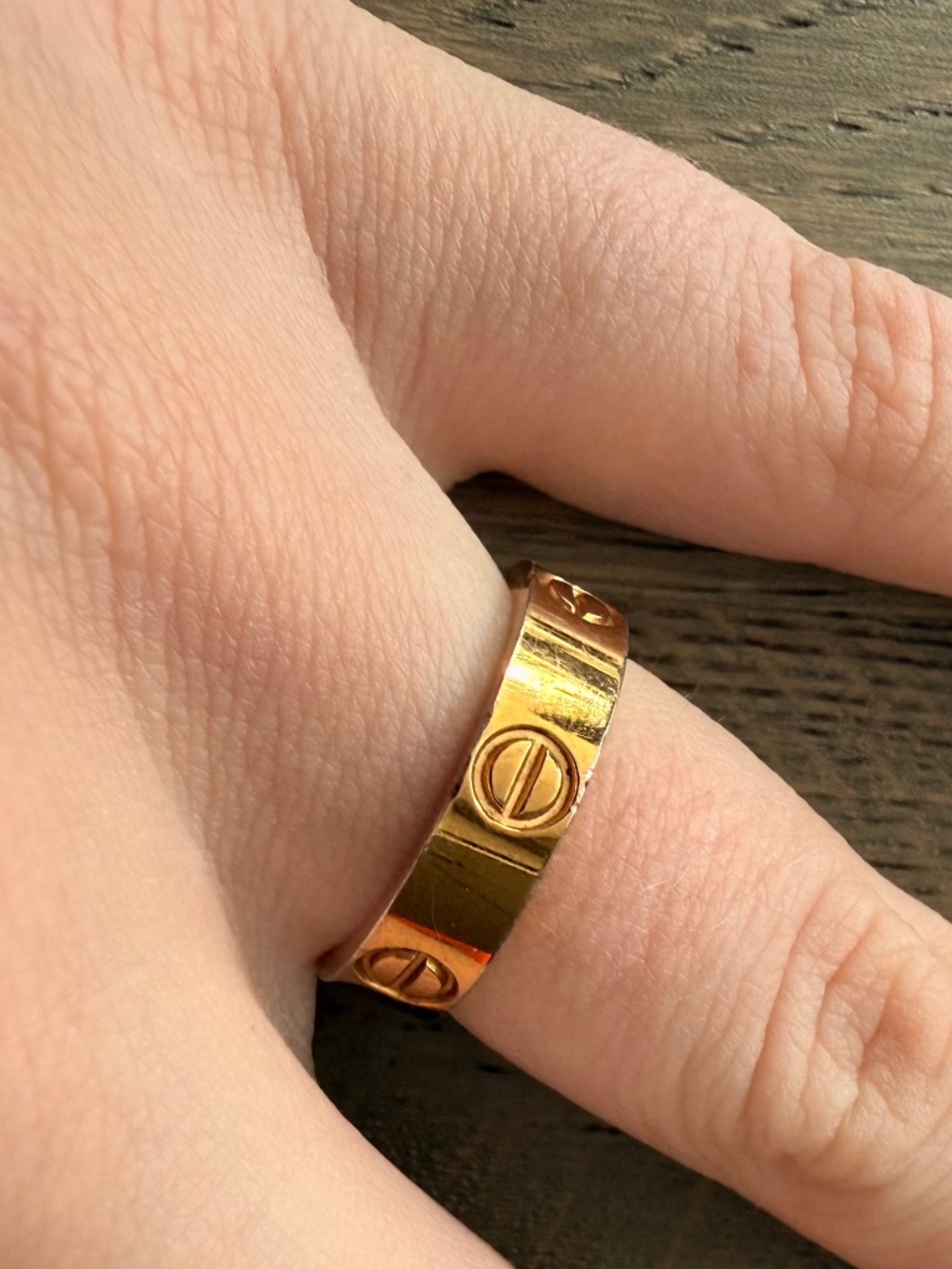 Rose Gold Screw Motif Ring – Stainless Steel – Approx. Size 8–9
